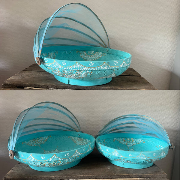 Broodmand / antivliegenschaal met kap (2 kleuren/3 maten)