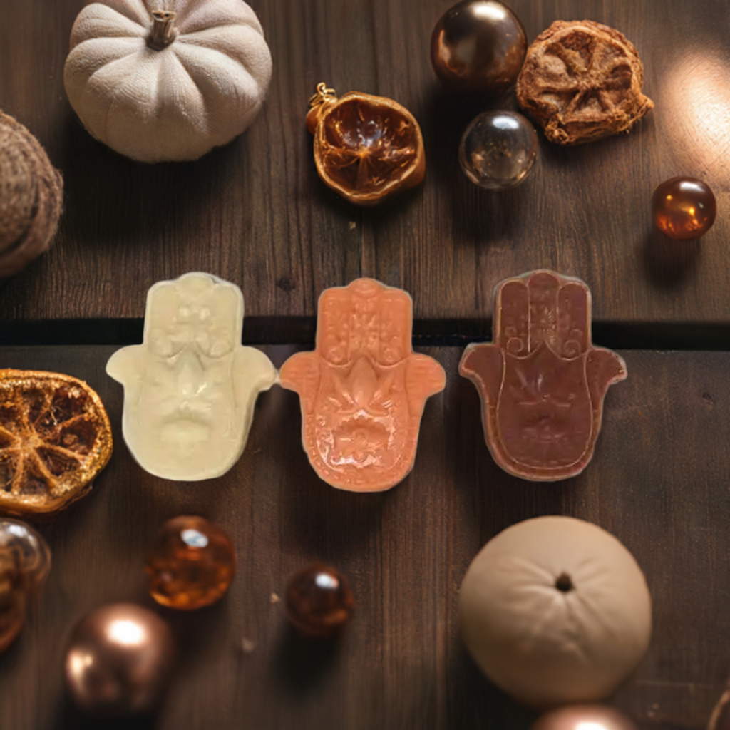 Amber figure Hamsa Hand