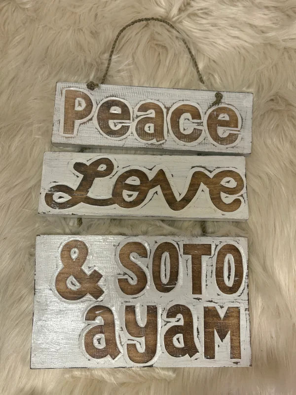 Wandbord Peace, love & nasi goreng/bami goreng/soto ayam