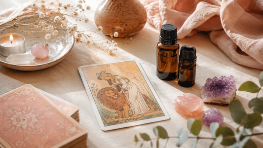Welke etherische olie past bij jouw tarot dagkaart?