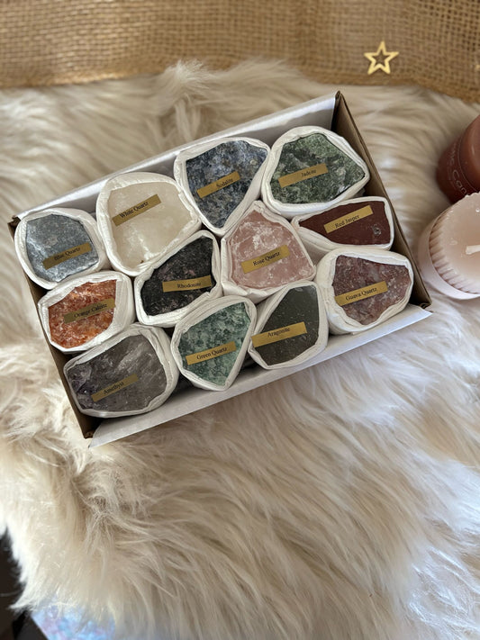 Diverse mineralen in box